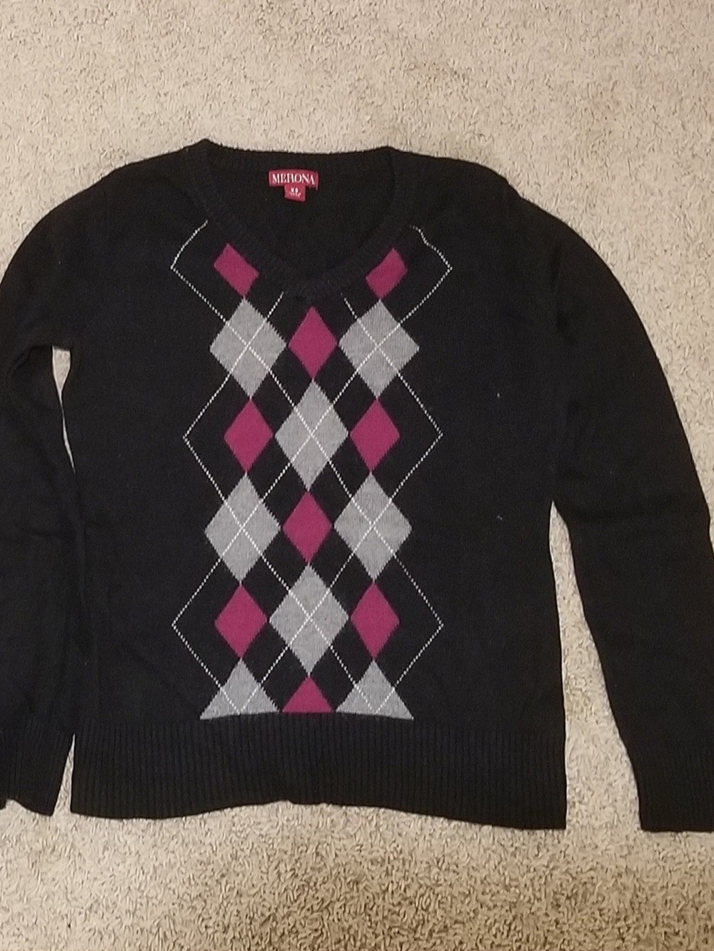 Merona Black V-Neck Argyle Sweater with Purple and Gray Diamonds